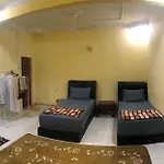 Allofus Guestroom
