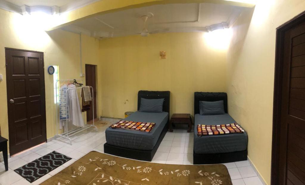 Allofus Guestroom *